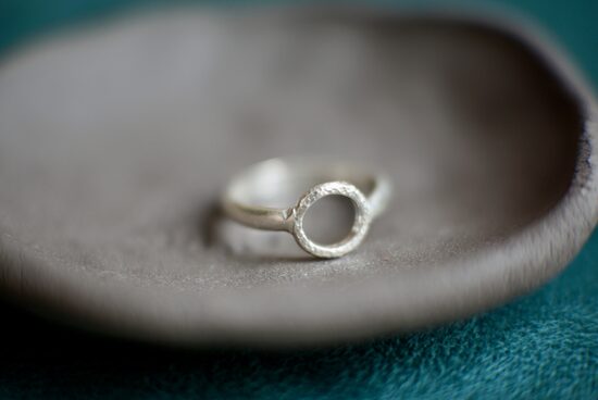 “Ieklausies sevī” ⌀16.3mm
