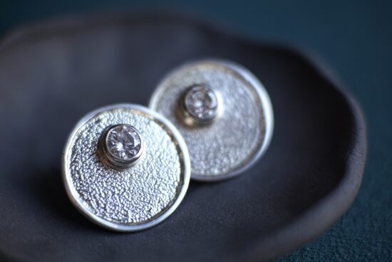 “Zvaigznes naktī”